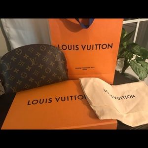 Authentic Louis Vuitton make up bag
